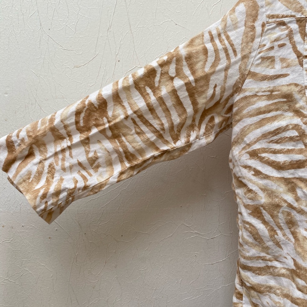 JM Collection Women’s Size 14 Tan/Cream Animal Print 100% Linen Top Blouse Shirt - Picture 3 of 7